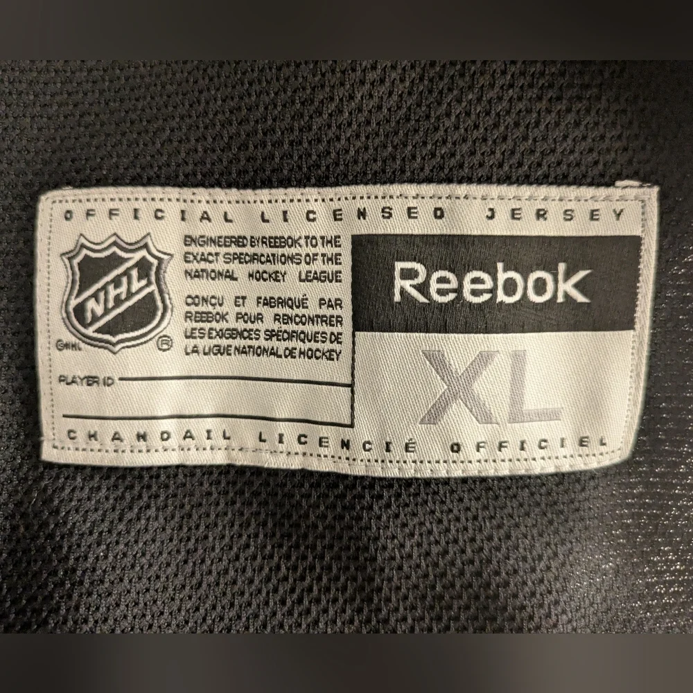 Sidney Crosby 87 Captain Pittsburgh Penguins Hockey Jersey - Picture 4 of 5
